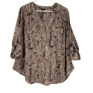 TORRID HARPER Women Snake Print V Neck Roll Tab Sleeve Tunic Top Plus Size 1